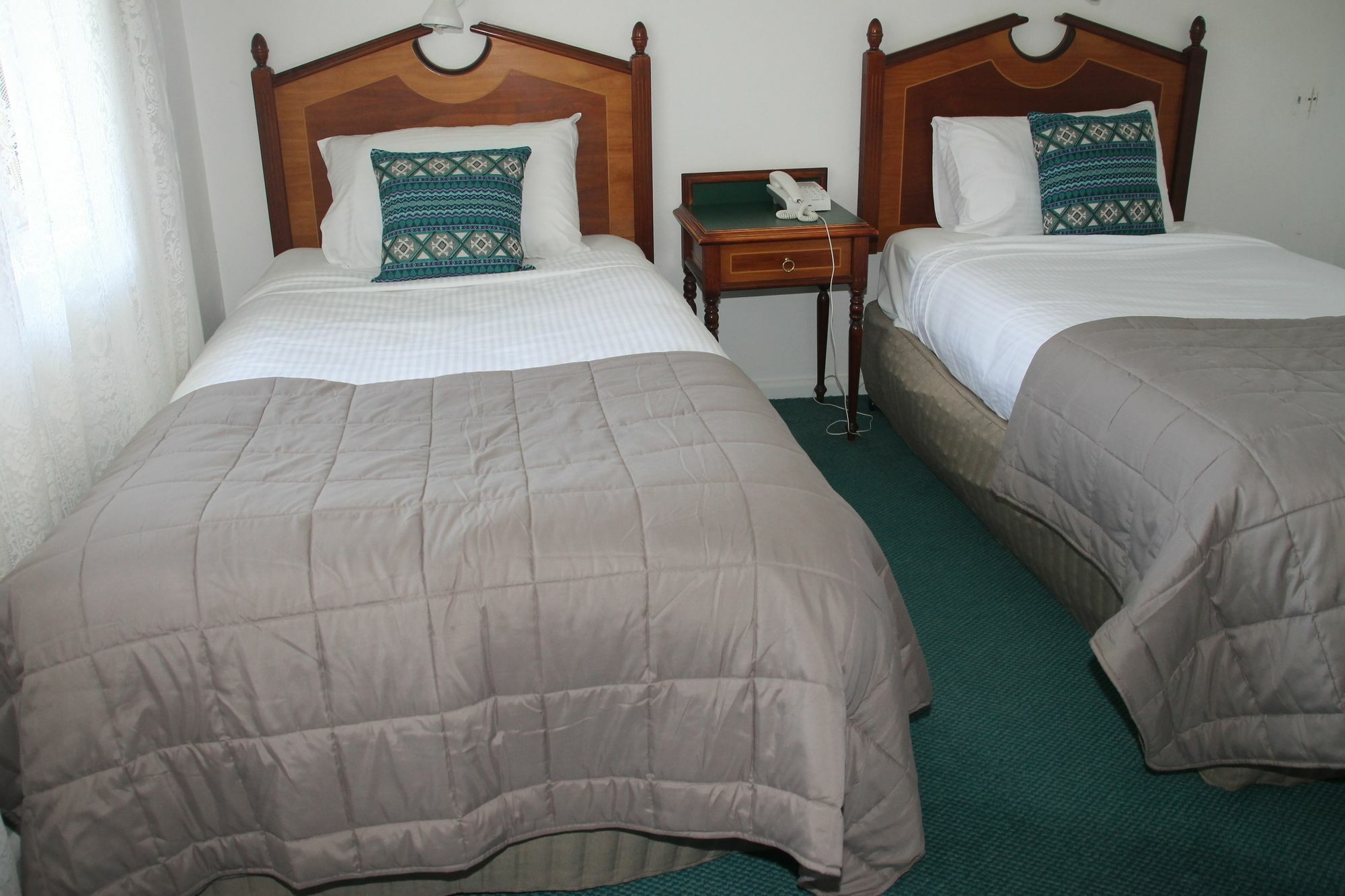 גלן אינס New England Motor Lodge מראה חיצוני תמונה